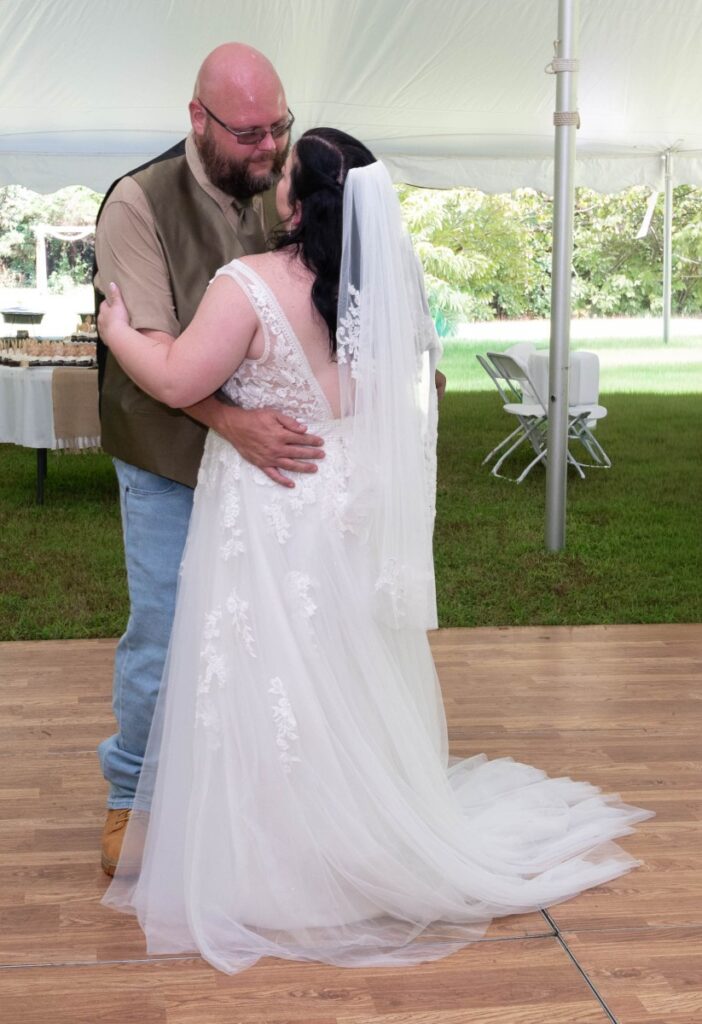 Intimate fairytale wedding in Smyrna, DE